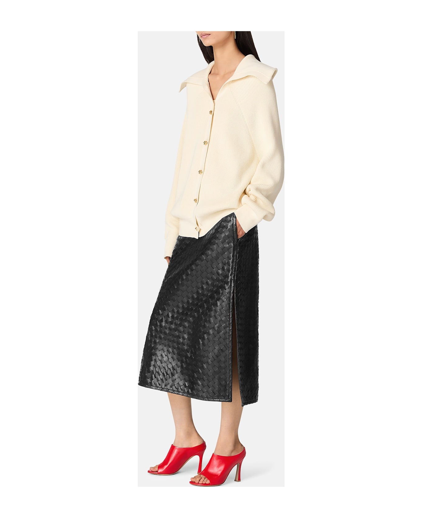 Knot Buttons Cardigan - 2