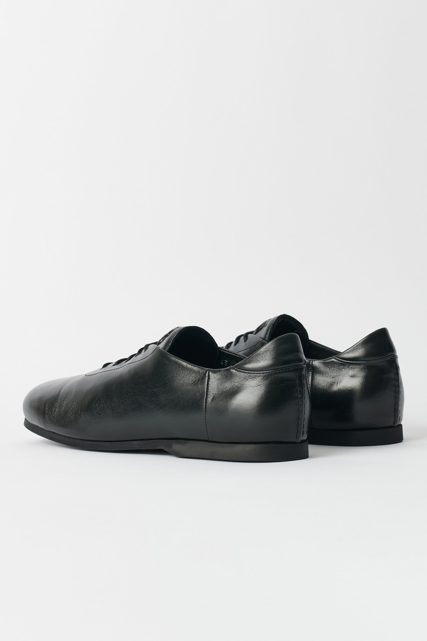 Sneak In Sombre Satin Bovine - 6
