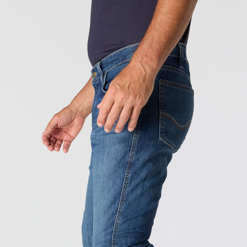 FR Relaxed Bootcut Rugged Flex™ Jean 4