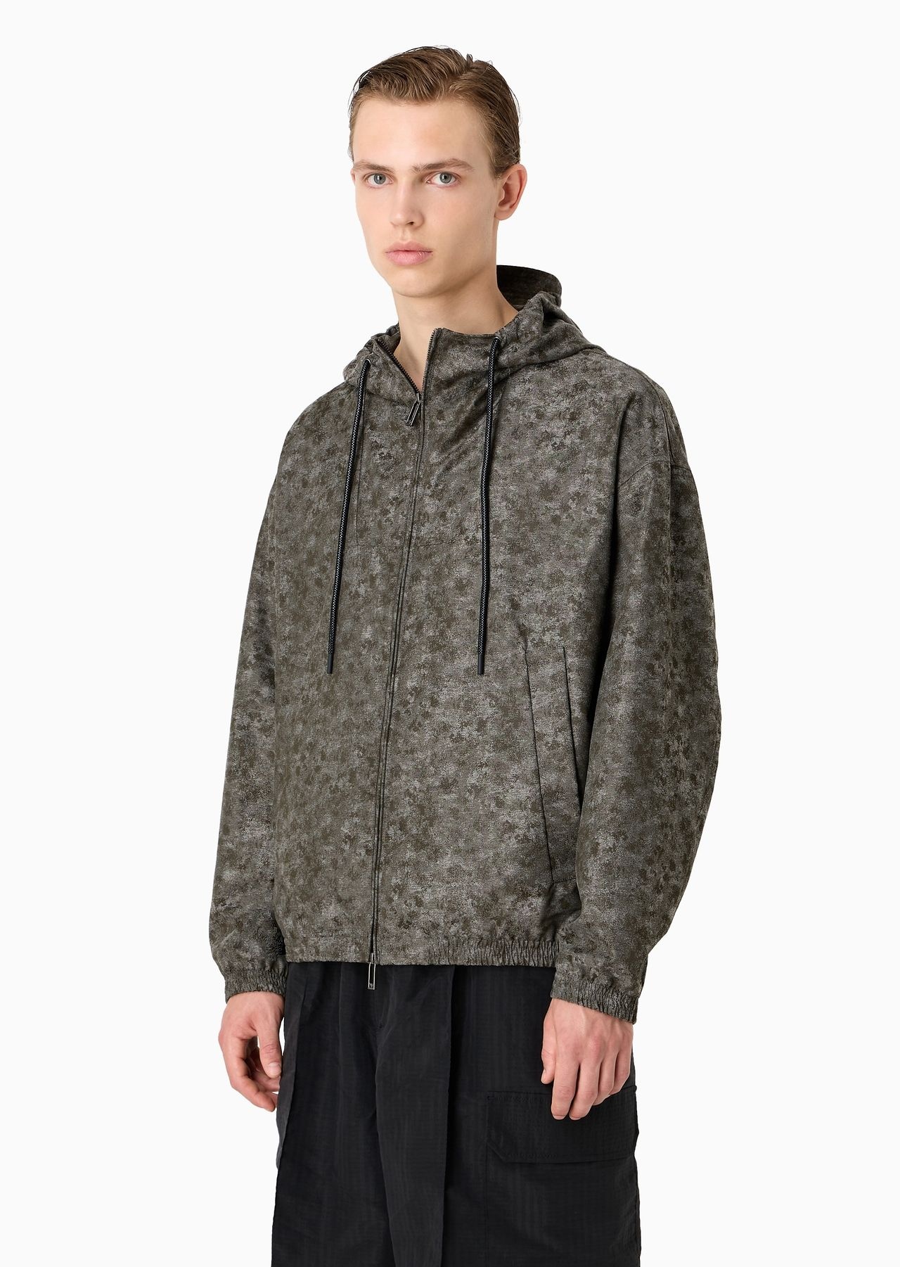 Water-repellent hooded blouson in nylon jacquard with a camouflage pattern - 2