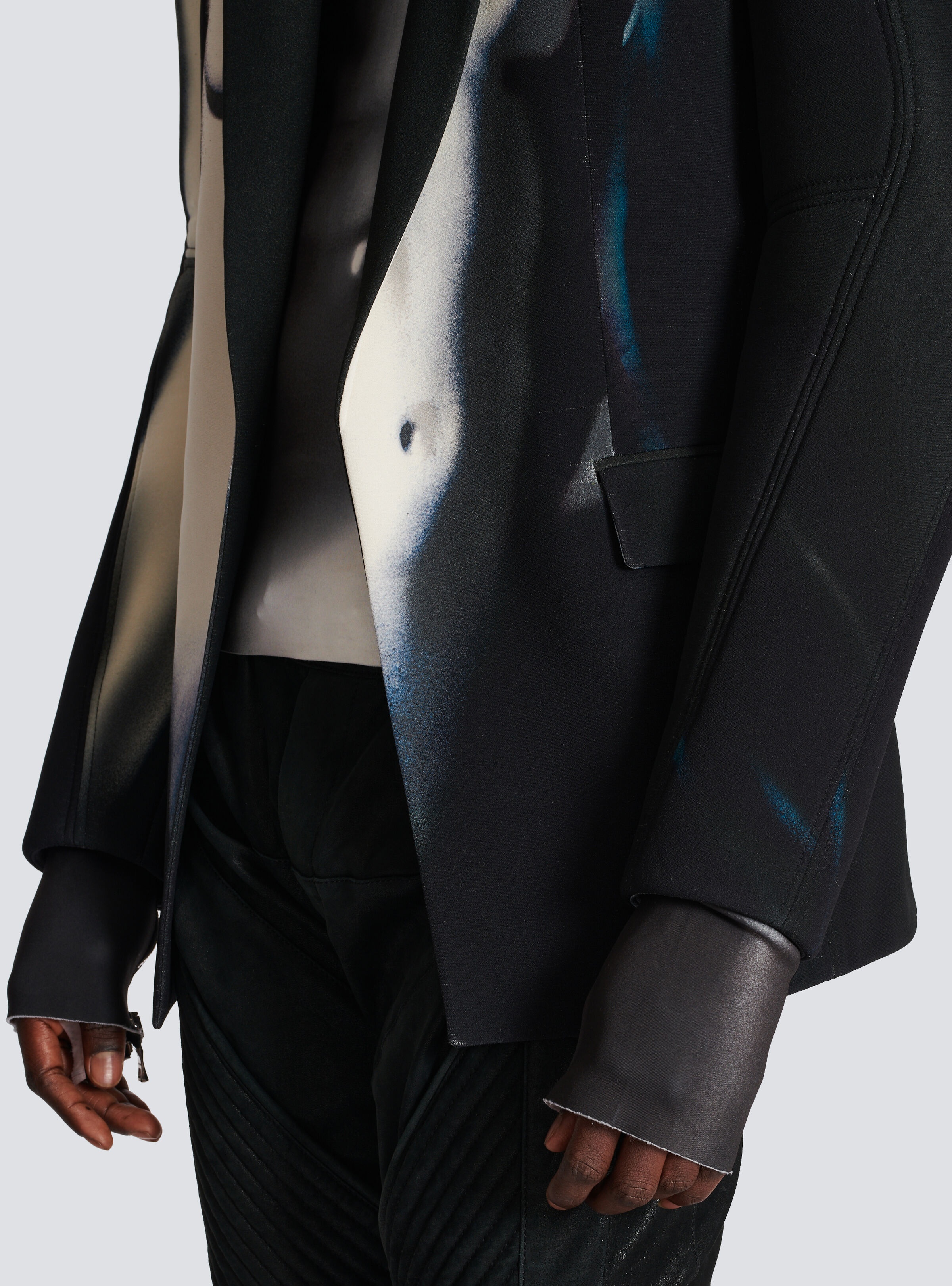 Blazer with body print - 7