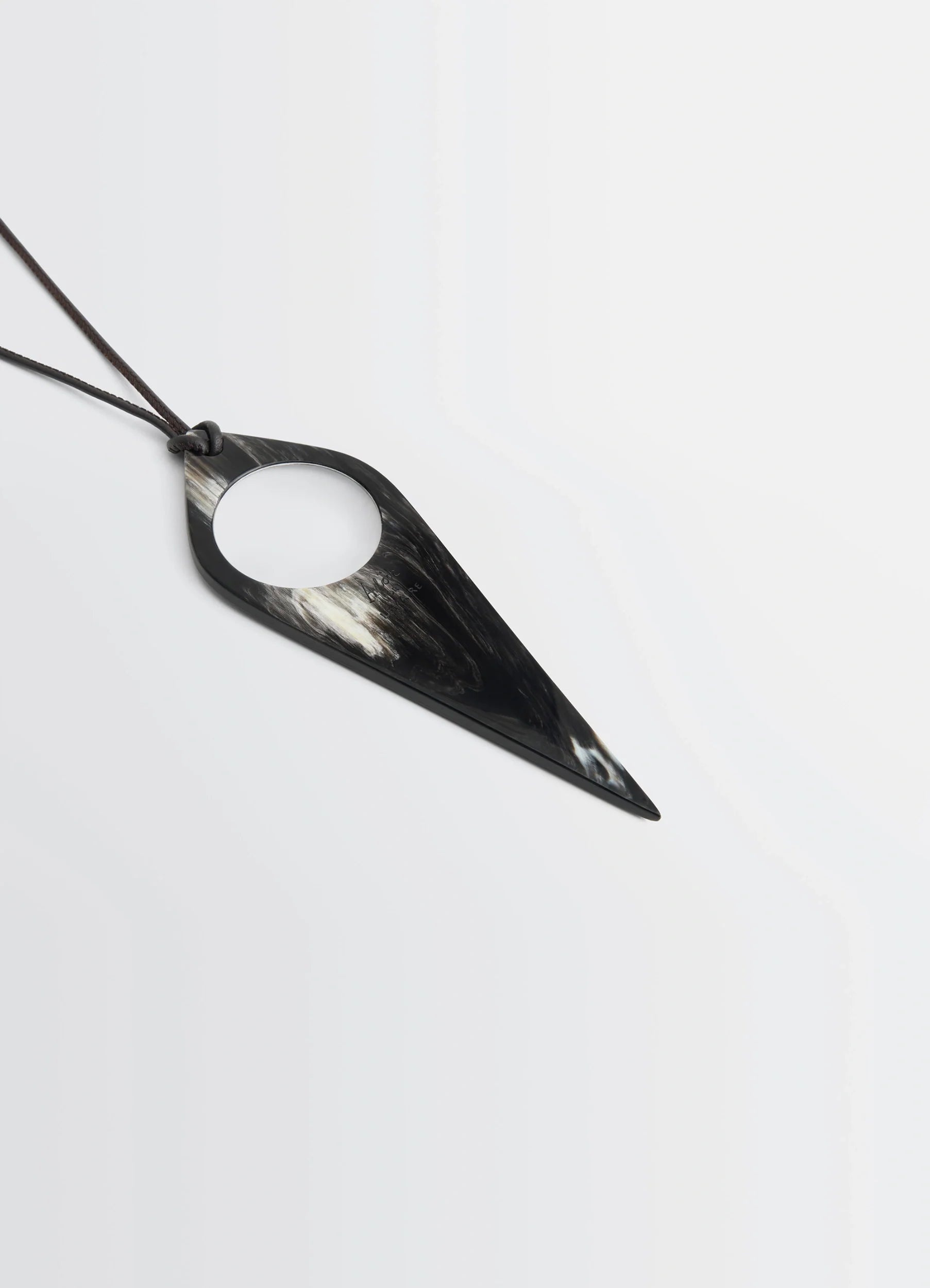AUBOCK MAGNIFYING GLASS NECKLACE - 3
