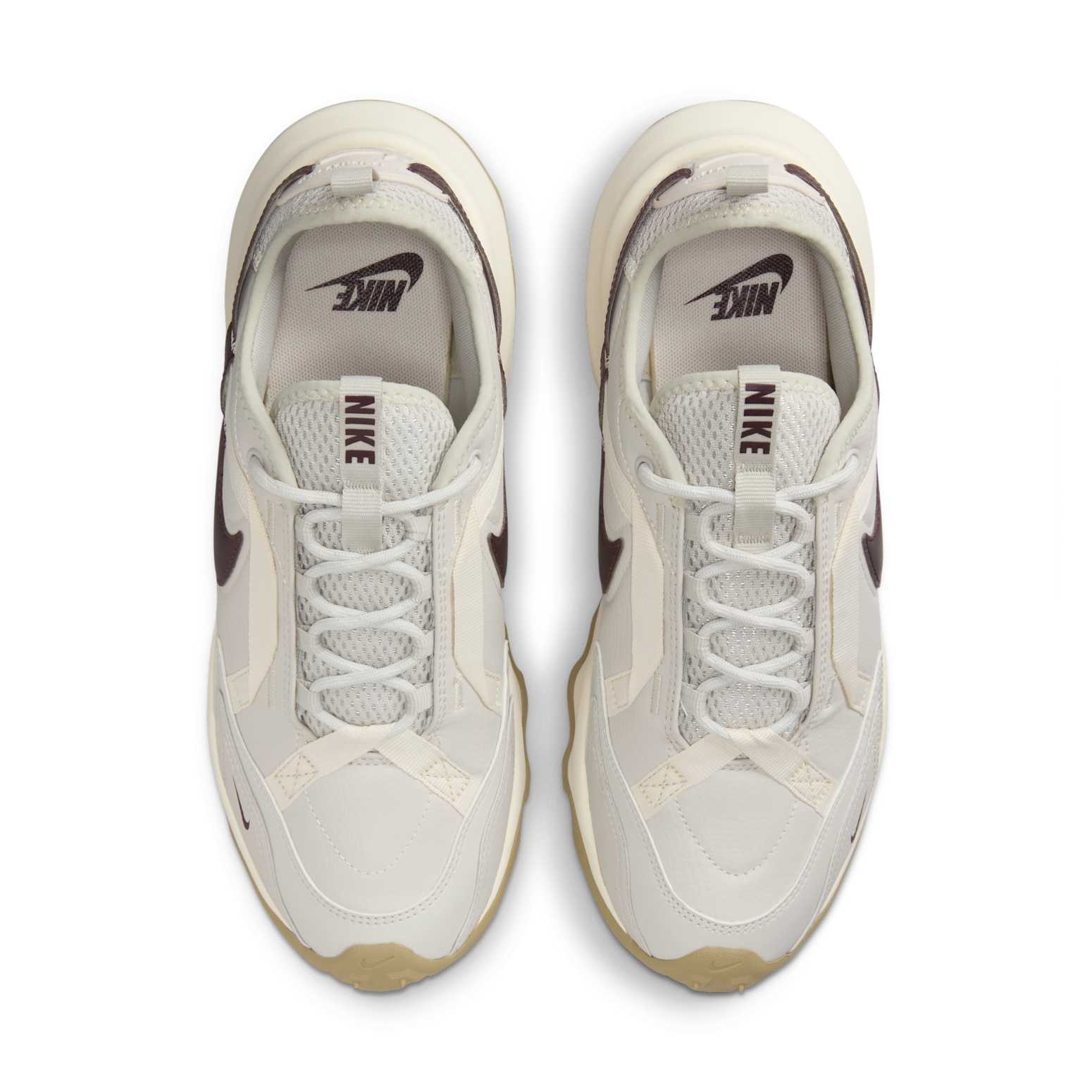 (WMNS) Nike TC 7900 'Light Bone Burgundy Crush' DD9682-003 - 4