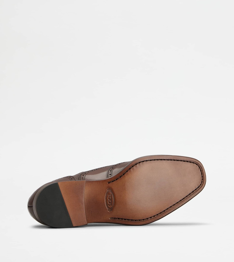 LACE-UPS IN LEATHER - BROWN 4