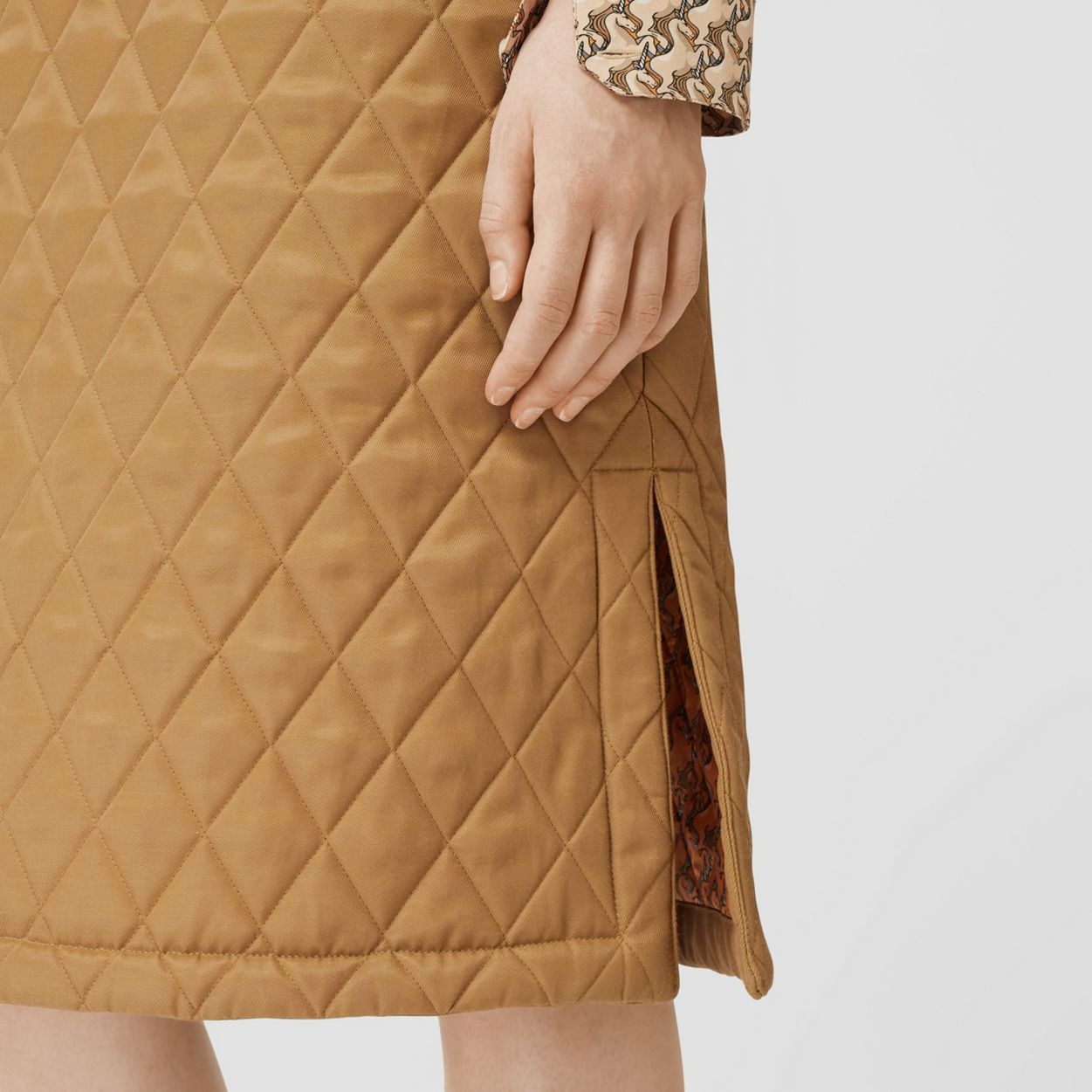 Diamond Quilted Twill A-line Skirt - 3