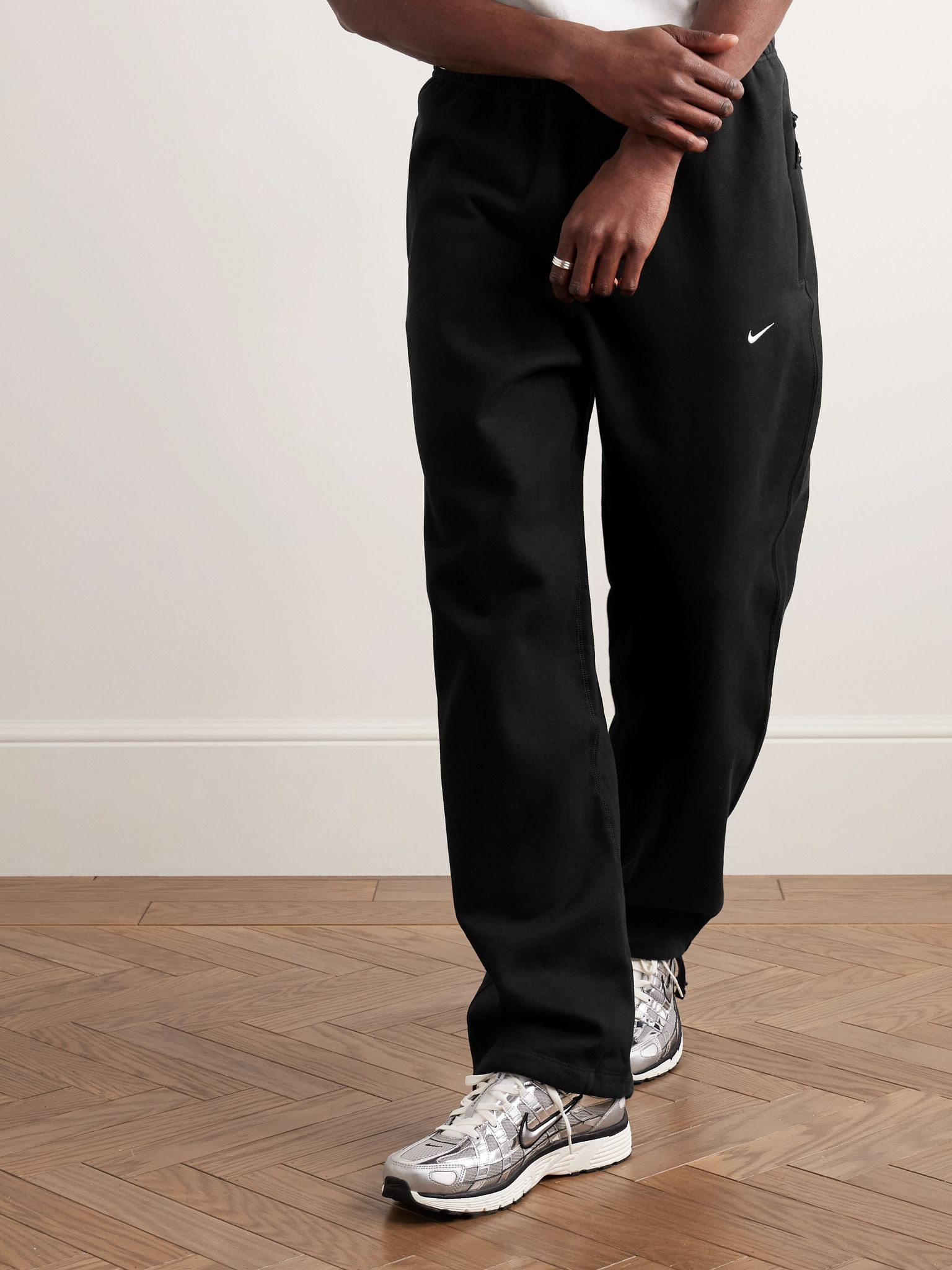 Solo Swoosh Straight-Leg Logo-Embroidered Cotton-Blend Jersey Sweatpants Black - 3