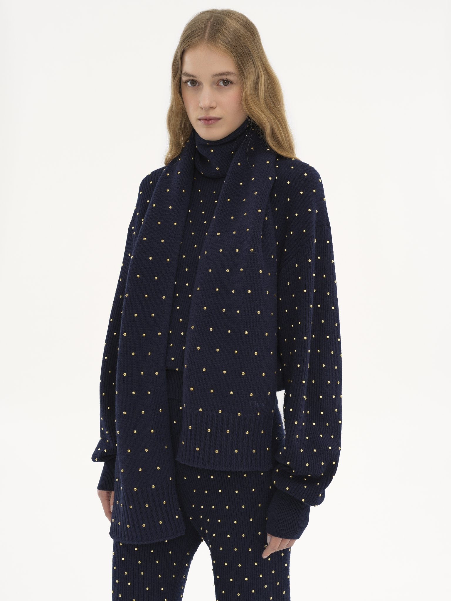 THE CHLOÉ CABOCHON KNIT SCARF IN WOOL & CASHMERE - 2