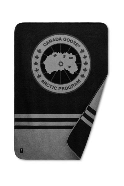 Canada Goose HEAVYWEIGHT BLANKET outlook