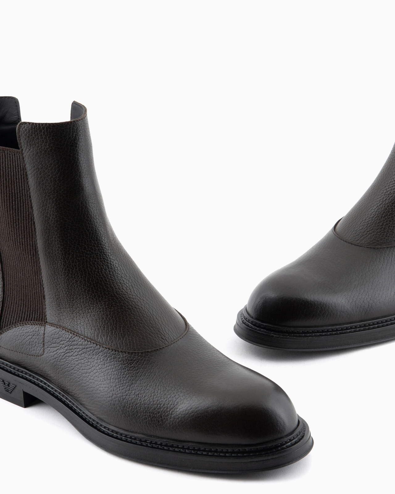 Grained leather Chelsea boots - 5