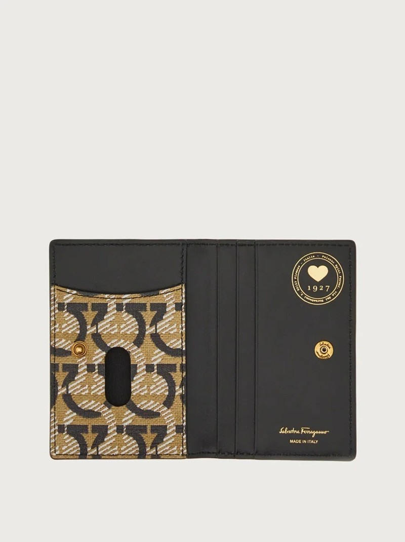 FERRAGAMO GANCINI CREDIT CARD HOLDER outlook