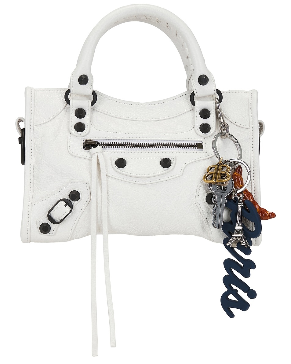 Tourist Paris Keyring - 4