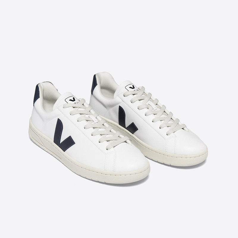 VEJA URCA CWL WHITE NAUTICO outlook