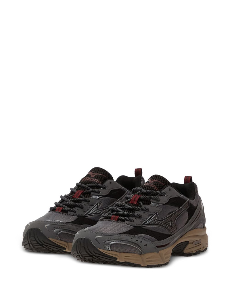 Mizuno MXR sneakers outlook
