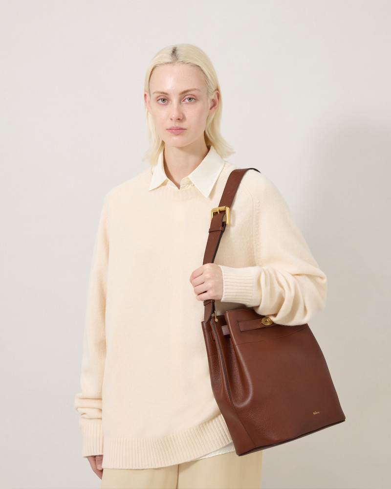 Mulberry Large Islington Bucket
Oak Two-Tone Small Classic Grain outlook