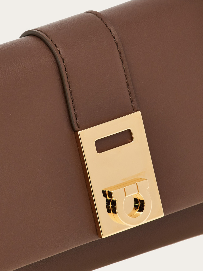 Hug two-tone compact wallet 5