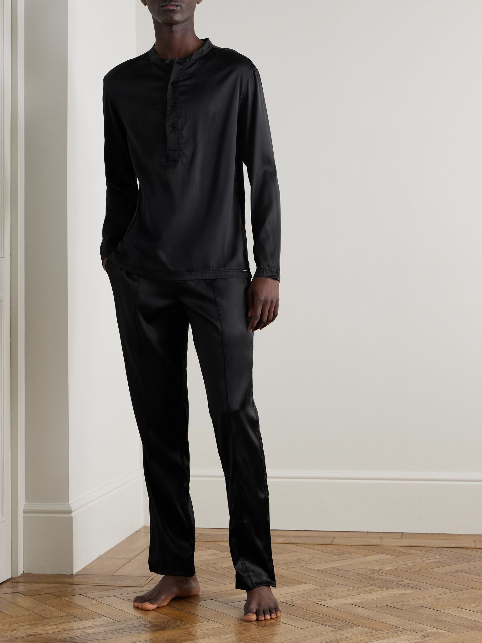 Velvet-Trimmed Stretch-Silk Satin Pyjama Trousers Black - 2
