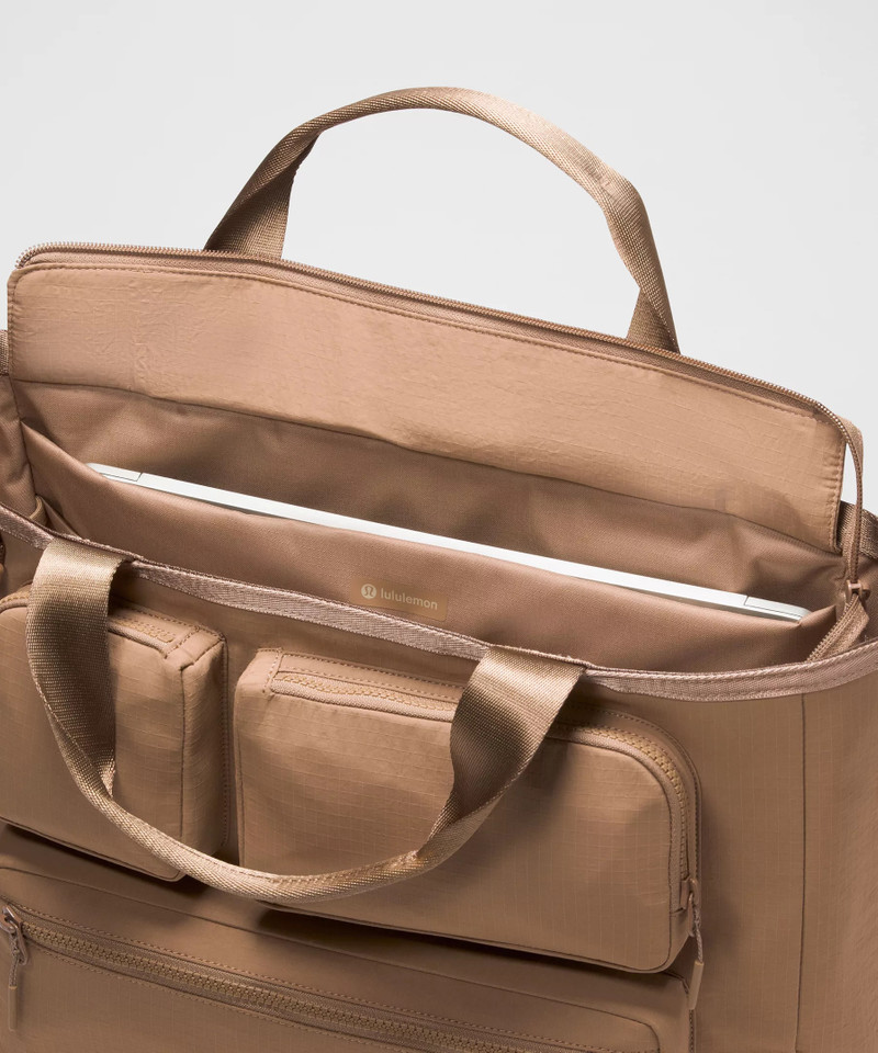 Multi-Pocket Tote Bag 19.5L 4