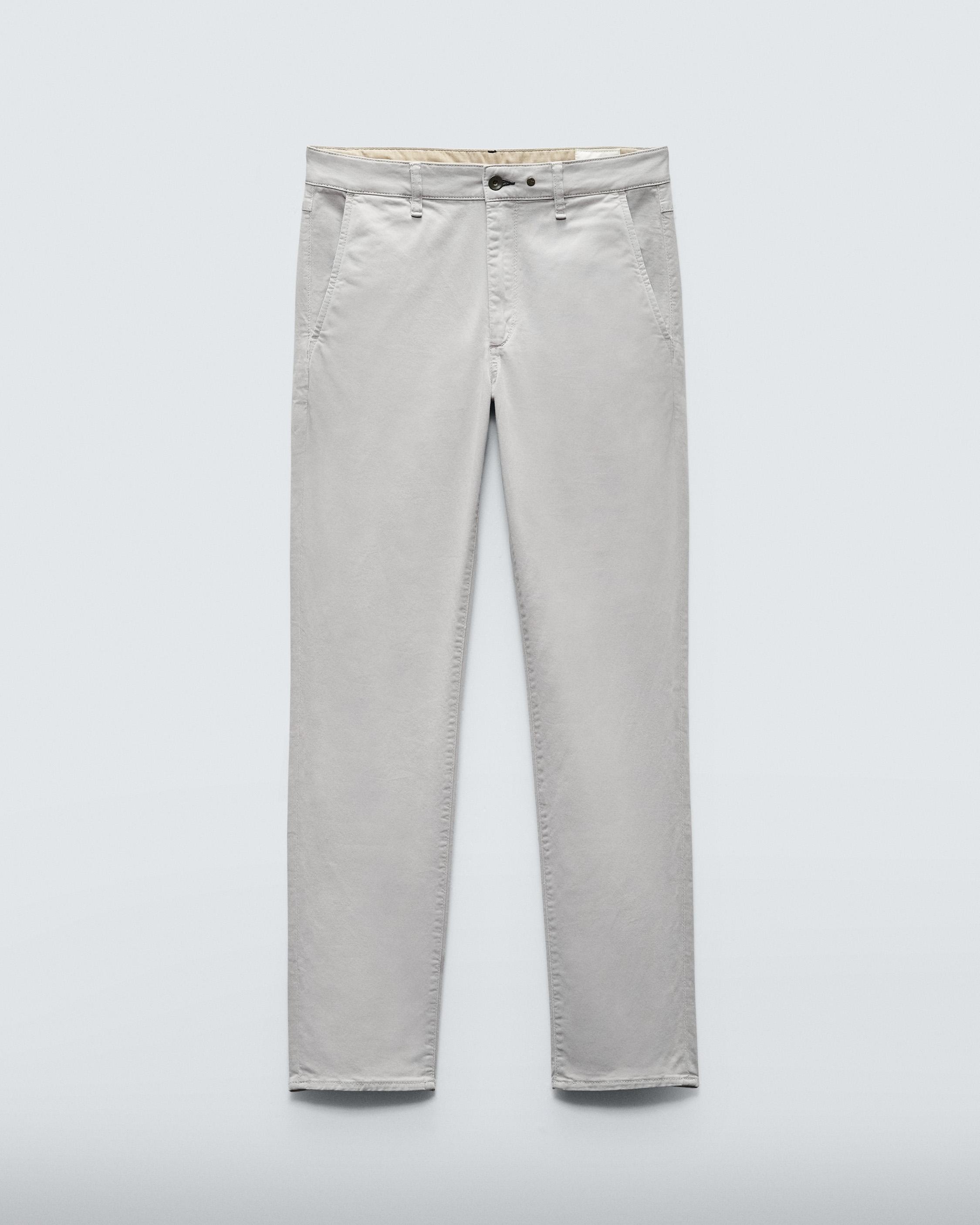 Fit 2 Stretch Twill Chino
Slim Fit - 1