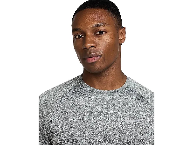 Nike Stride Dri-FIT ADV Short Sleeve Running Top - 3