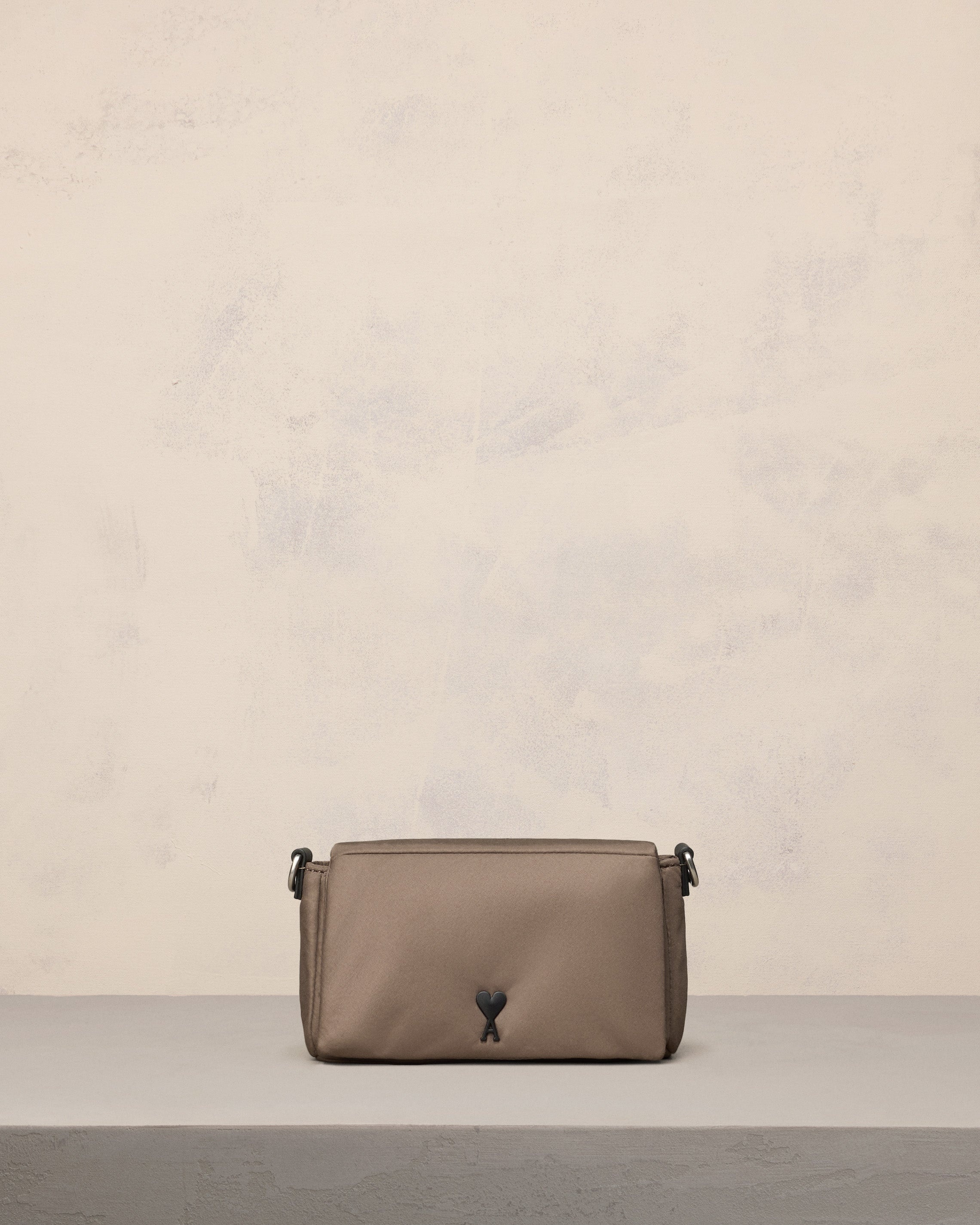 AMI Paris AMI DE COEUR LUNCH BOX BAG | amiparis | REVERSIBLE
