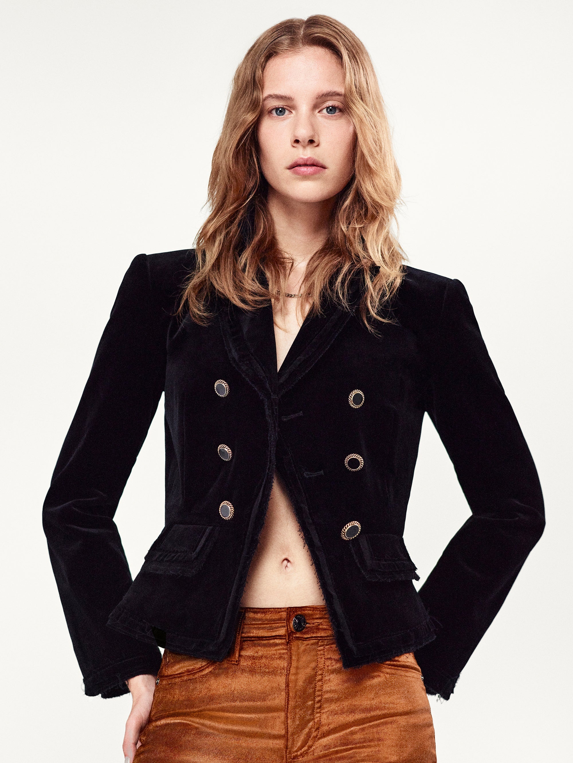 Shrunken Velvet Blazer in Black - 2