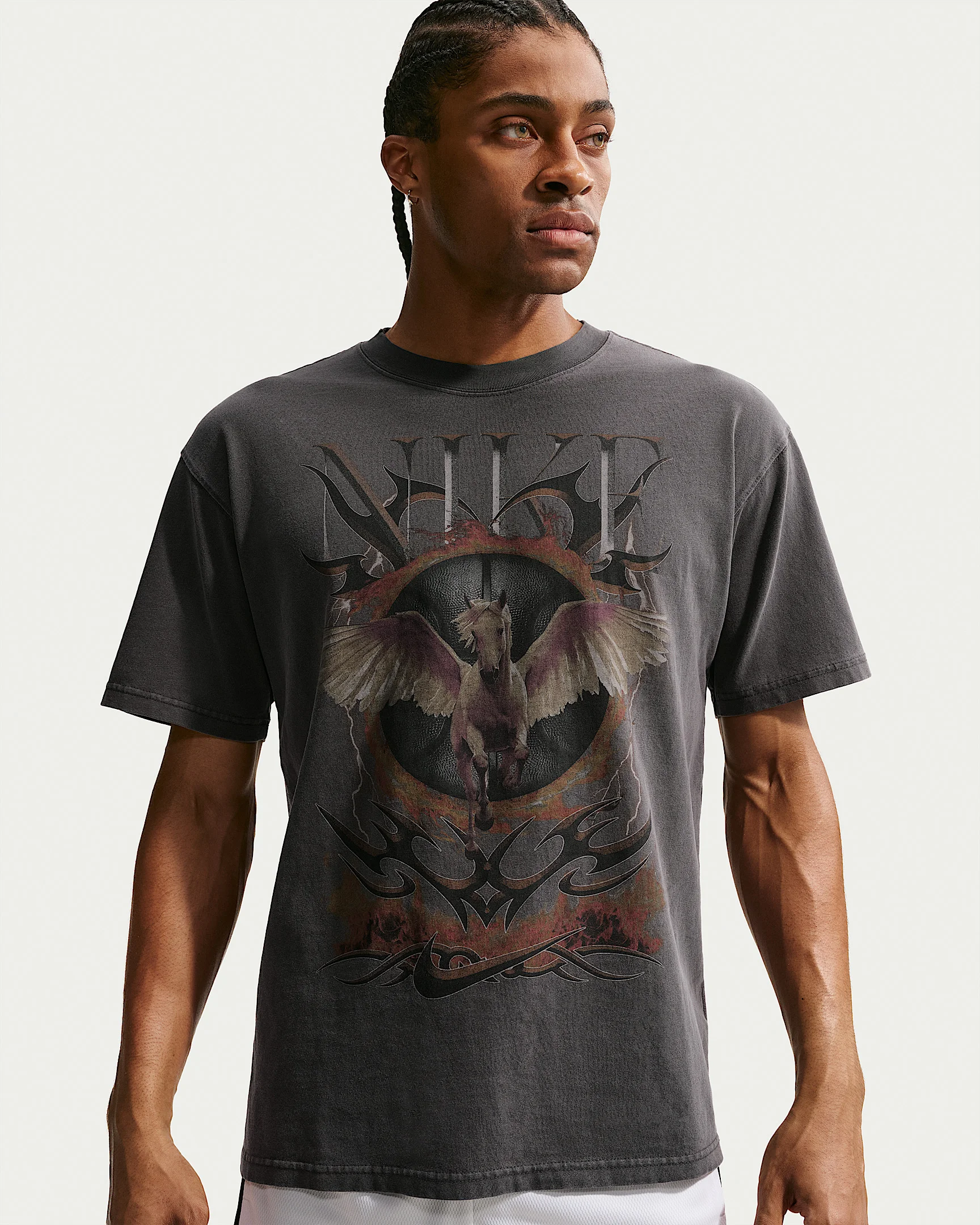 Nike Men's Basketball T-Shirt - 1