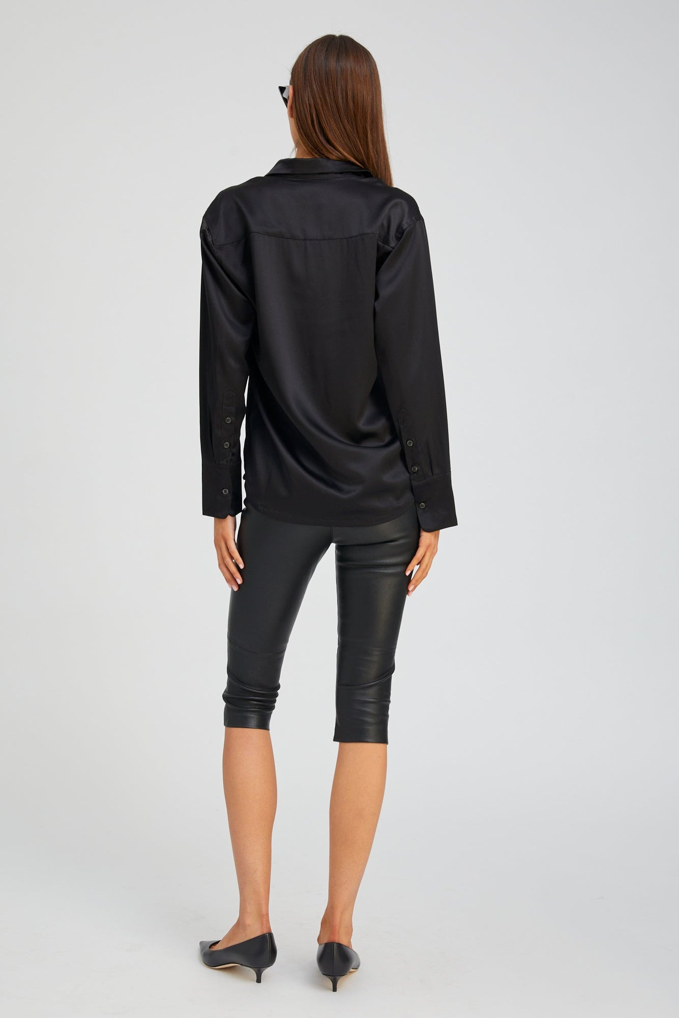 BLACK LEATHER CAPRI - 4