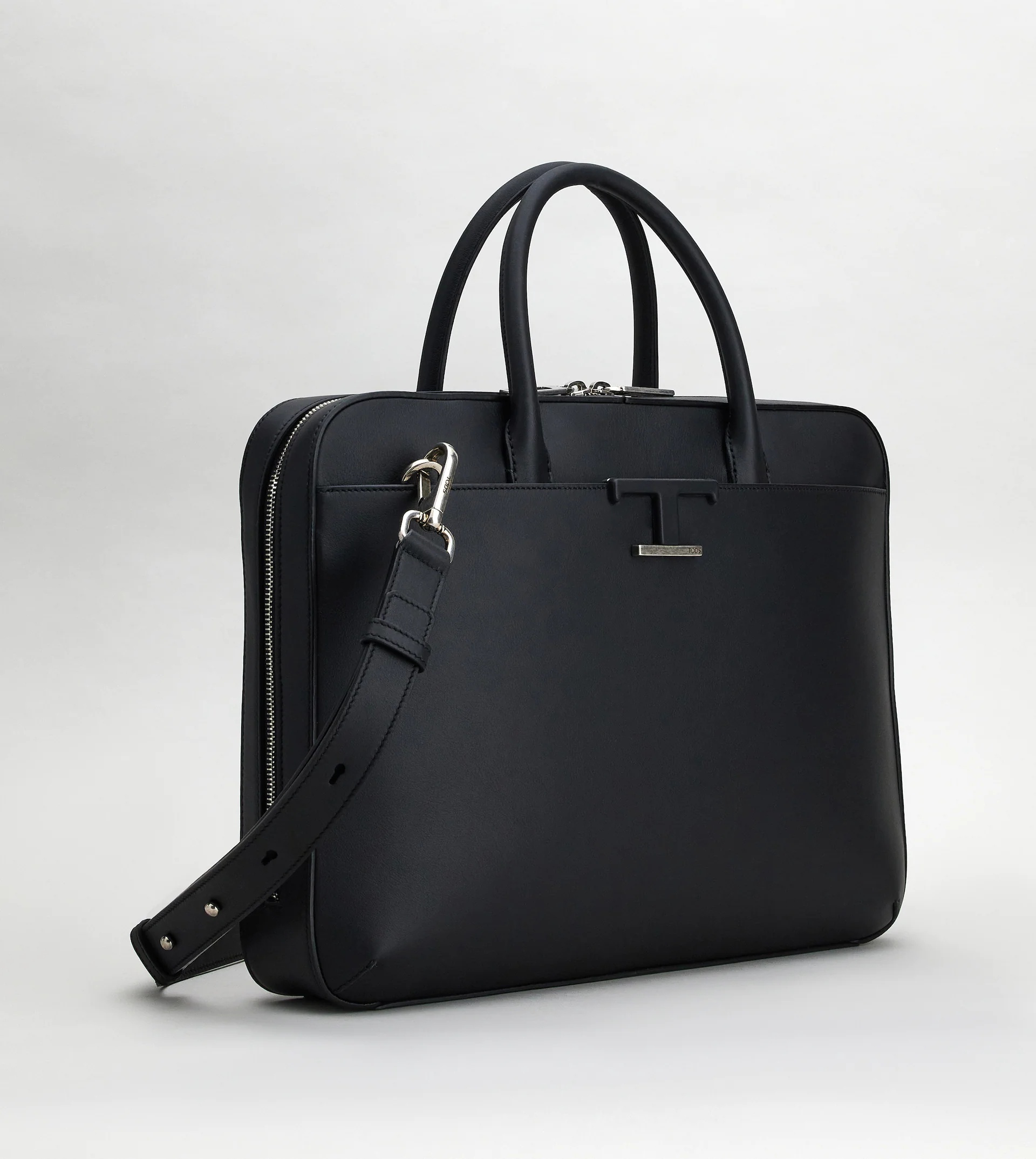 TIMELESS BRIEFCASE IN LEATHER MEDIUM - BLACK - 3