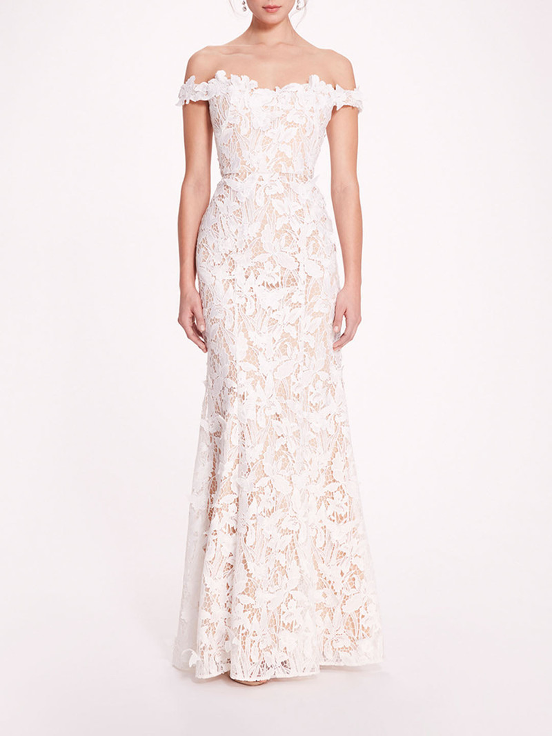 ORGANIC LACE GOWN 1