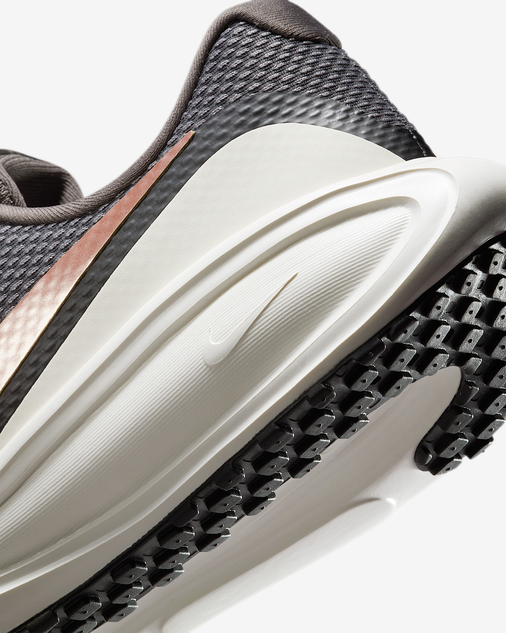 Nike Revolution 8 Women's Road Running Shoes - 8