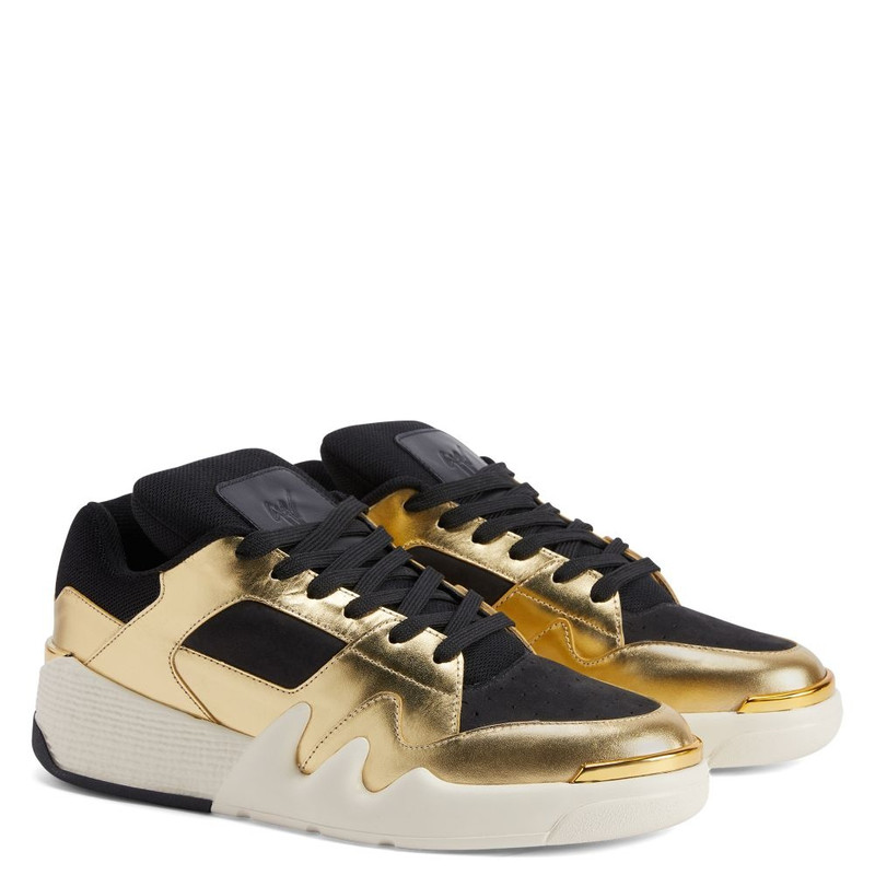 Giuseppe Zanotti Talon outlook