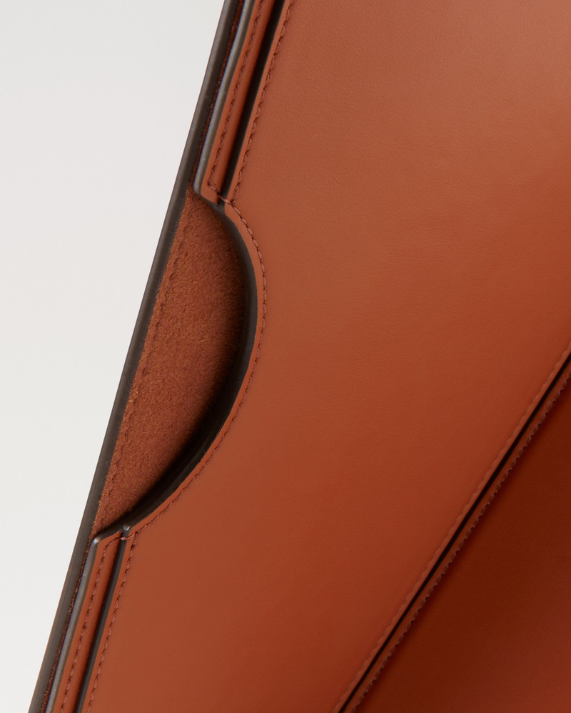 Mulberry Photo Frame - Large
Vintage Oak Nappa outlook