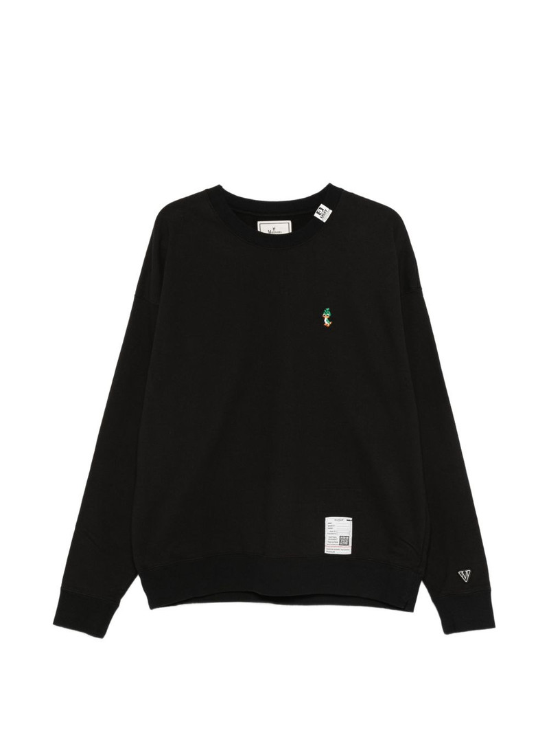embroidery sweater 1