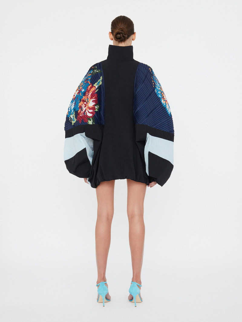 Hibiscus 2 Way Pleated Spray Jacket 5