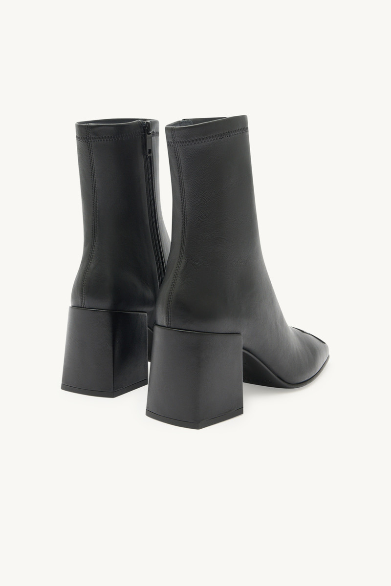 AC LEATHER ANKLE BOOTS 3