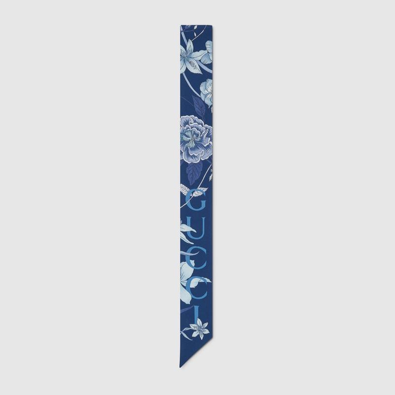 Printed silk twill neck bow 1