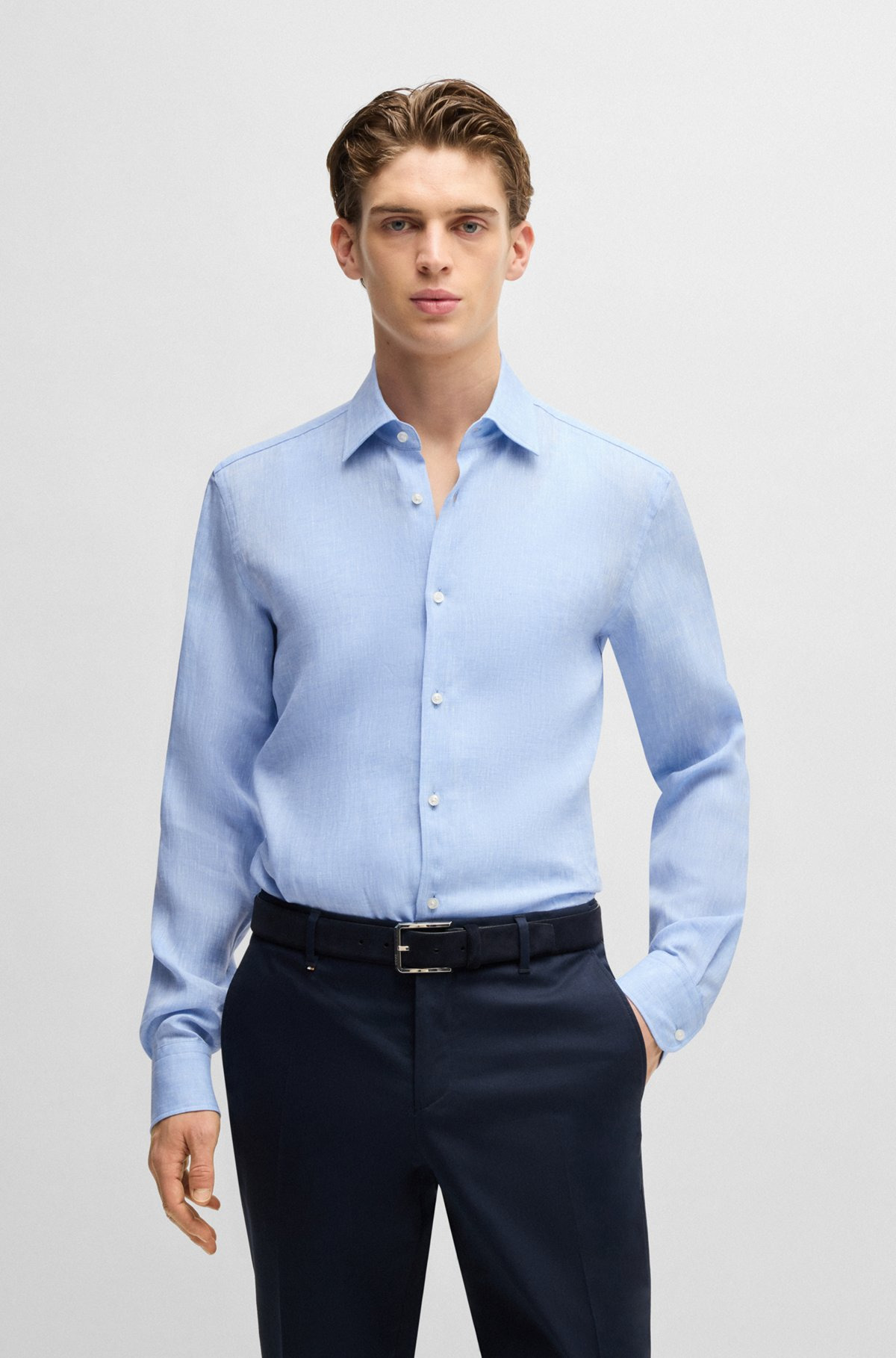 SLIM-FIT SHIRT IN ITALIAN-MADE LINEN - 2