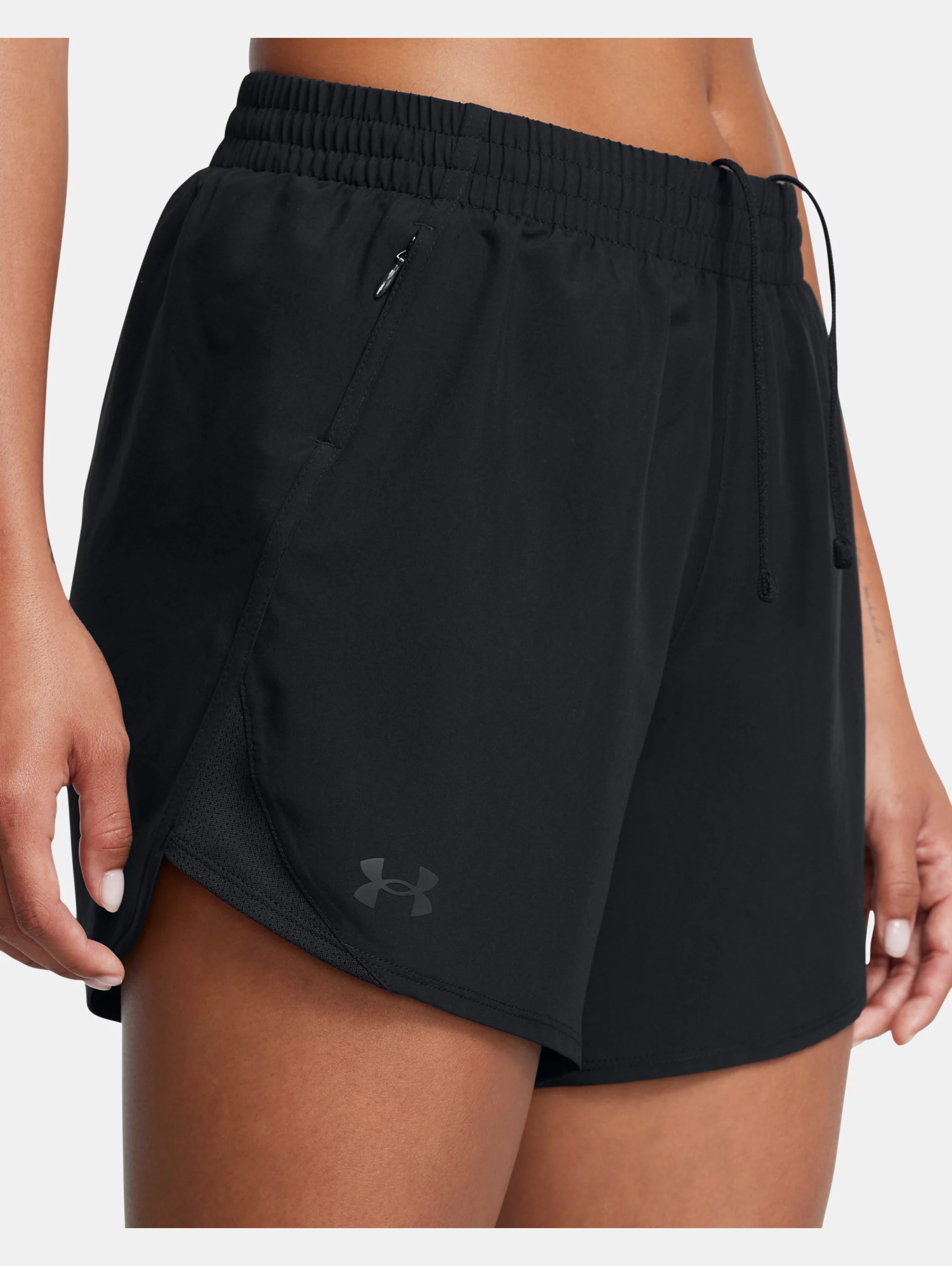 Women's UA Fly-By 5" Shorts - 6