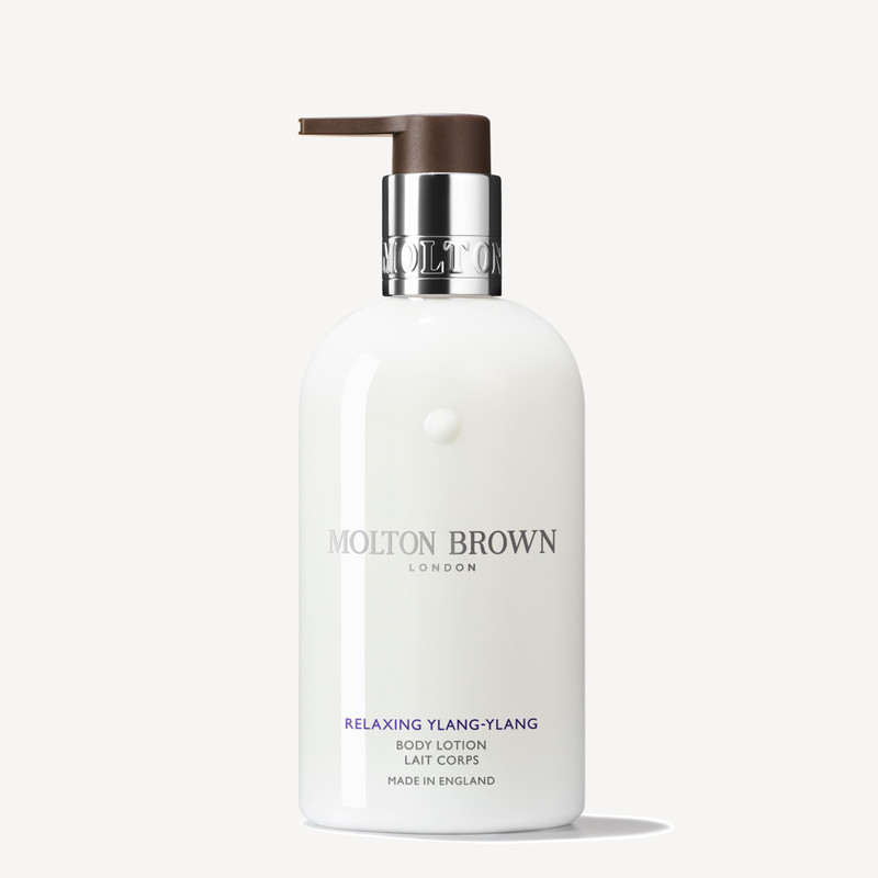Relaxing Ylang-Ylang Body Wash & Lotion Gift Set 3