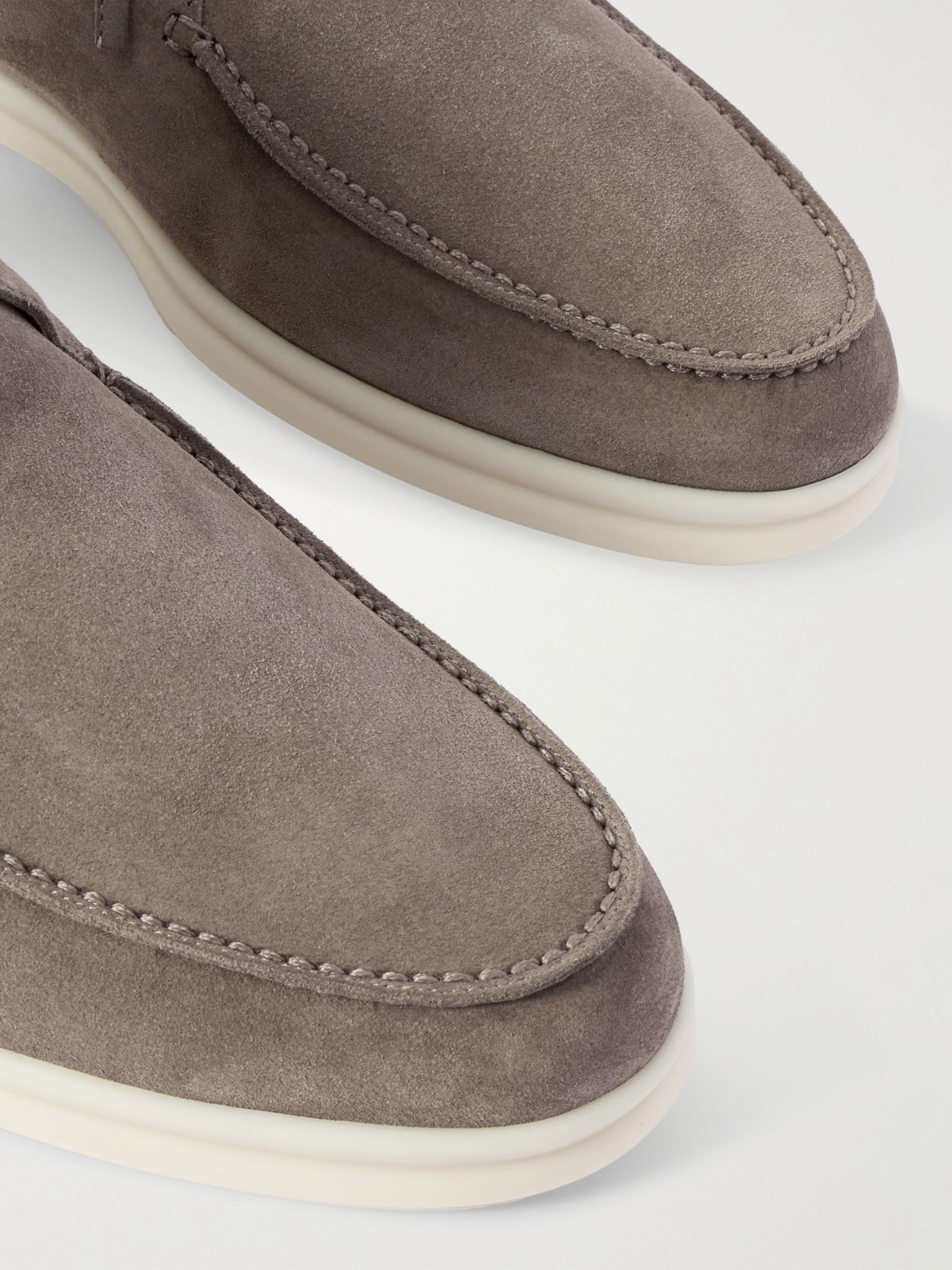 Walk and Walk Suede Chukka Boots Gray - 5