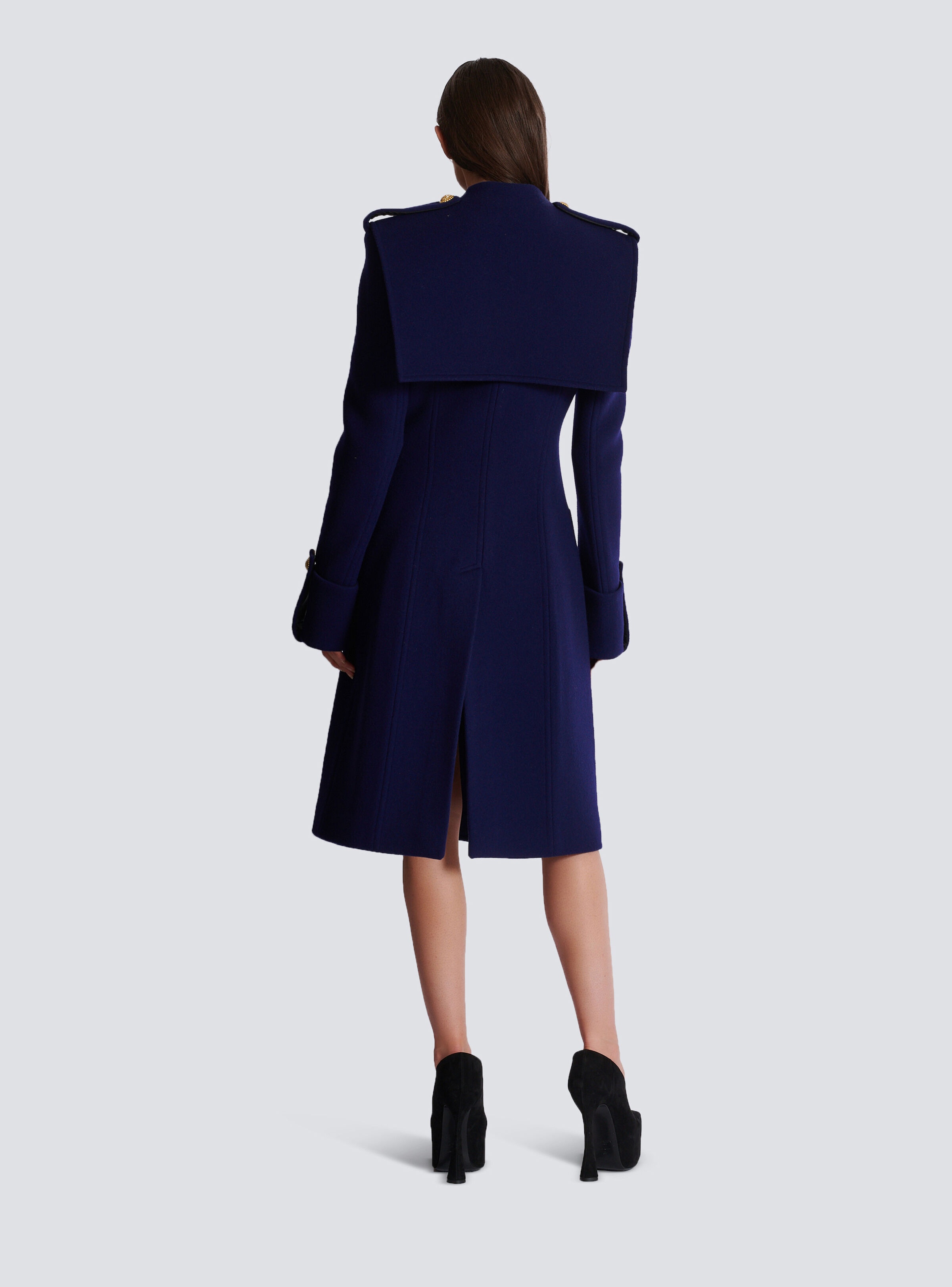 Wool and cashmere button-down trench coat - 4