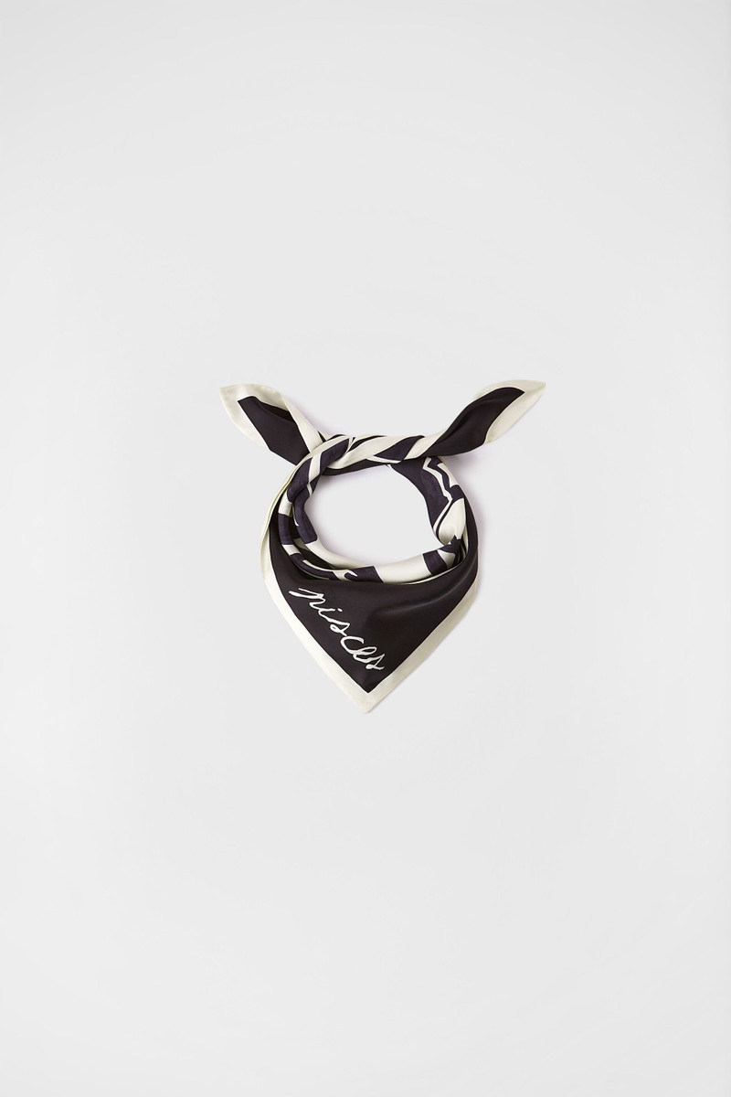 Jil Sander Foulard outlook