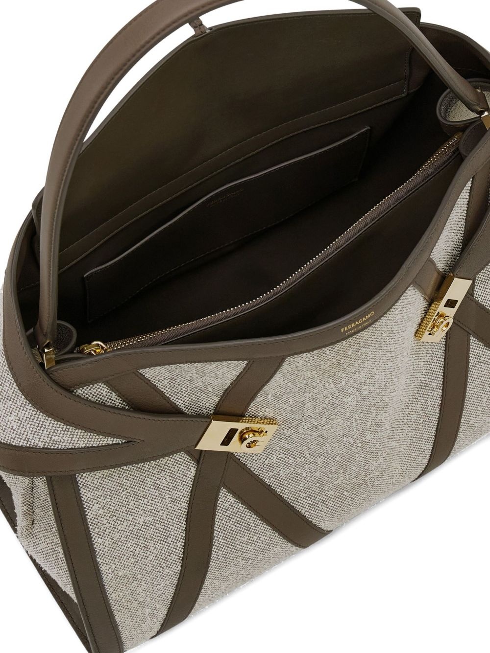 Hug shoulder bag - 7