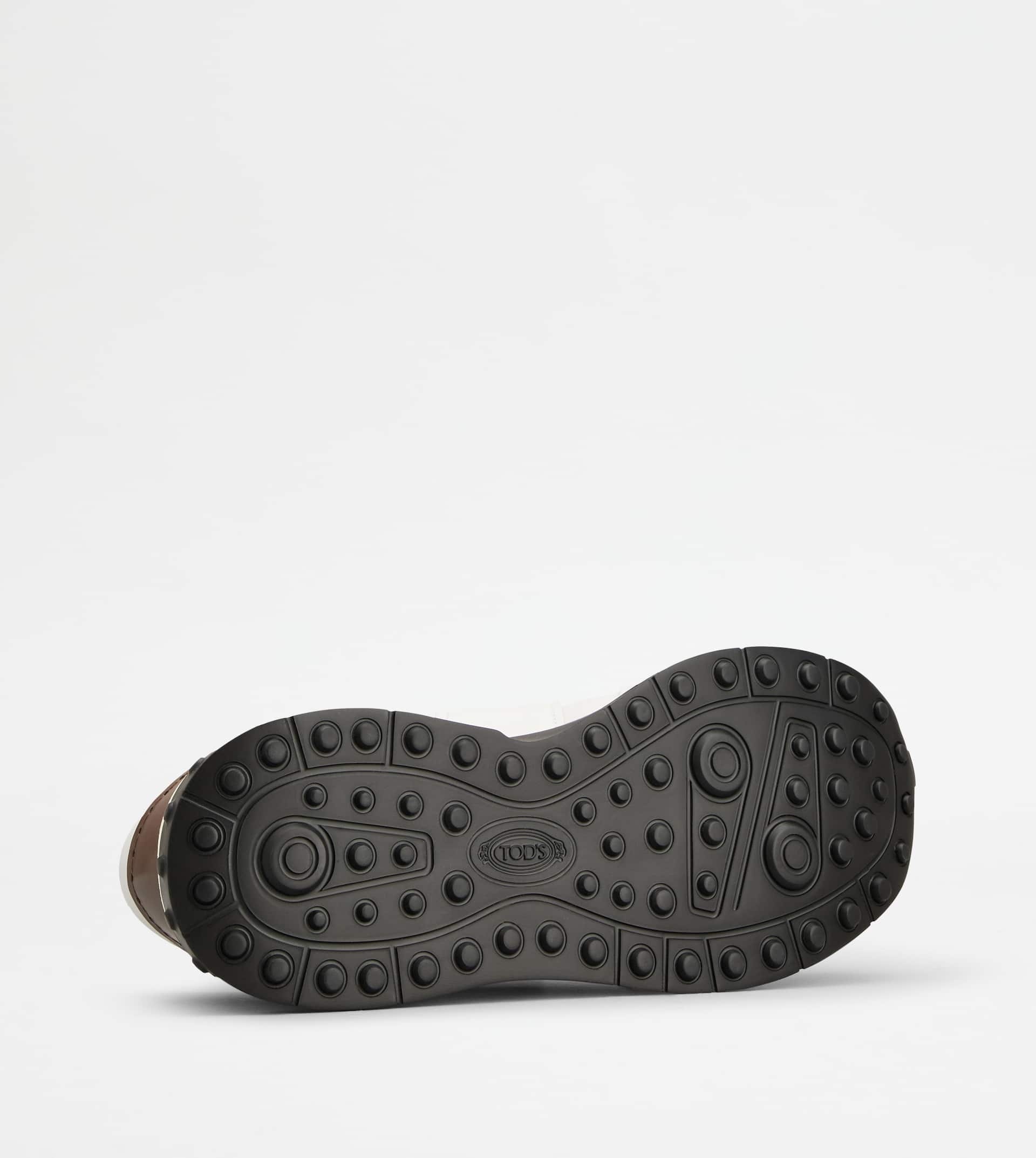 SNEAKERS IN LEATHER AND TECHNICAL FABRIC - WHITE, BROWN - 4