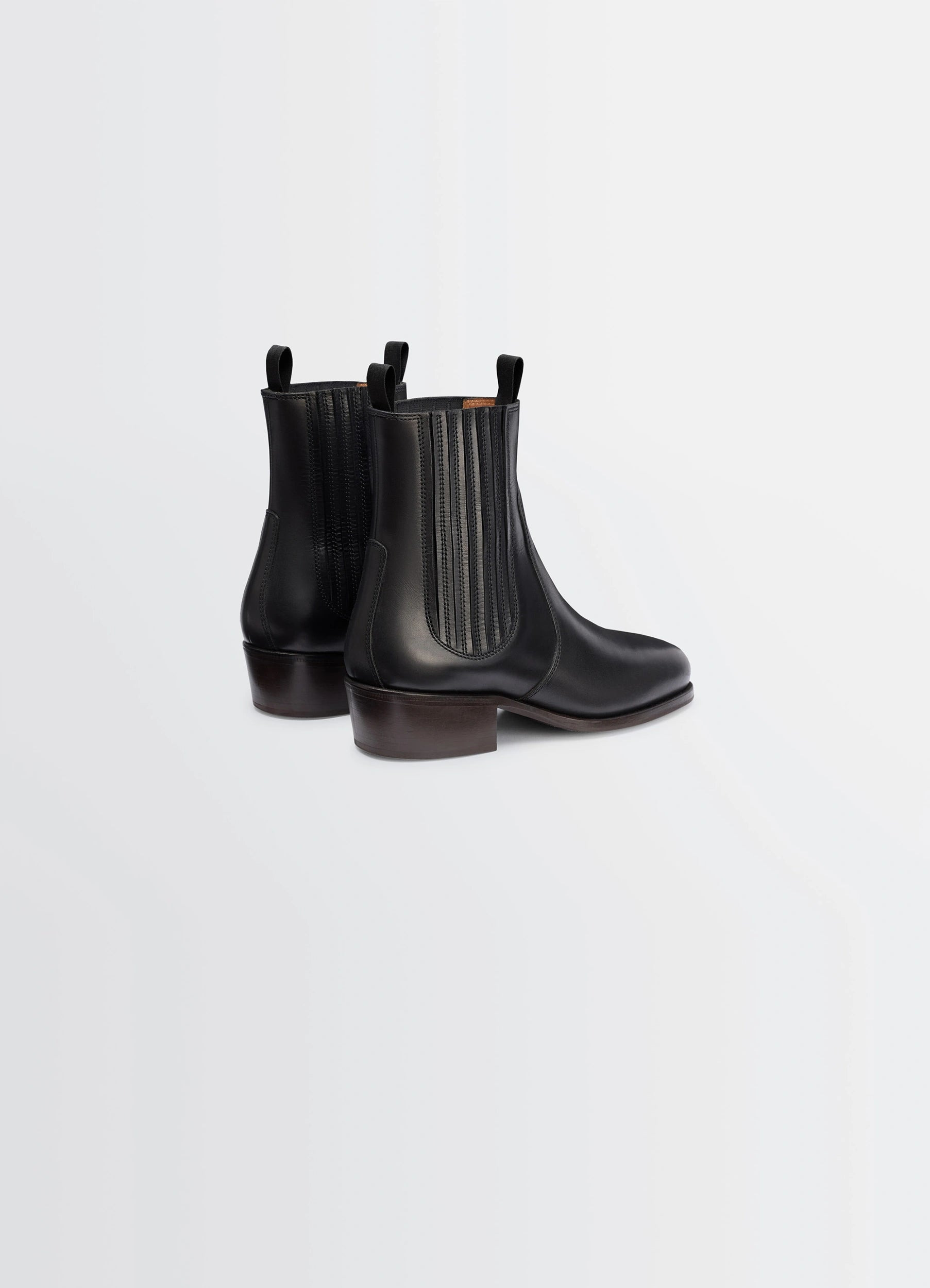 CHELSEA BOOTS - 4