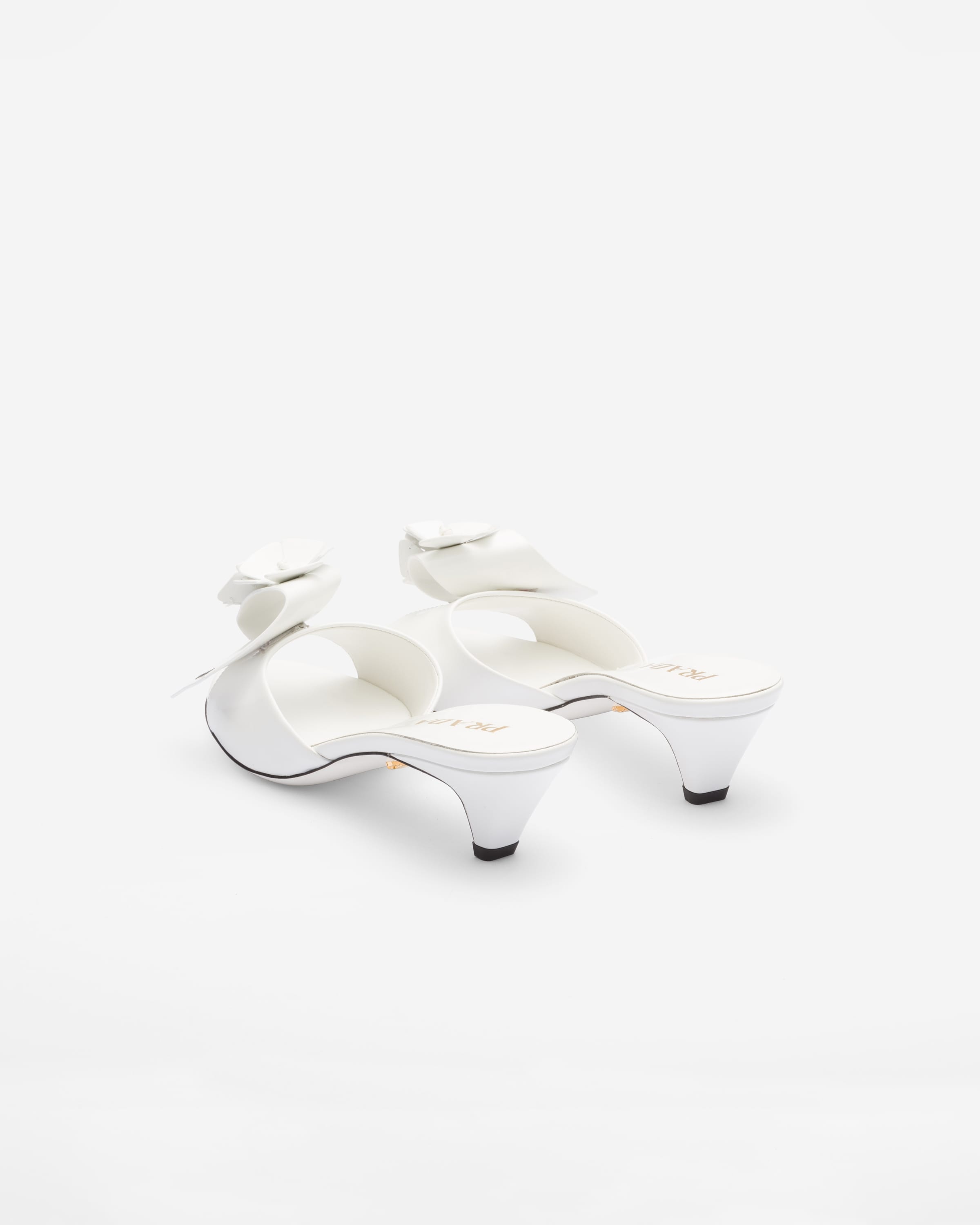 Brushed leather sandals - 4