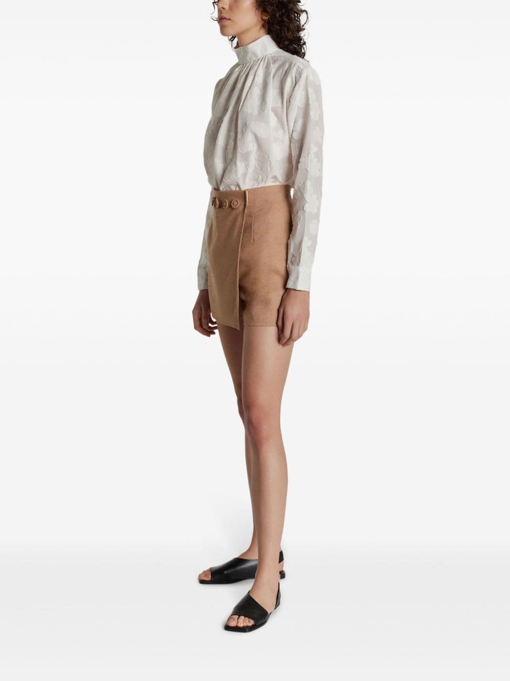 decorative buttoned shorts - 3