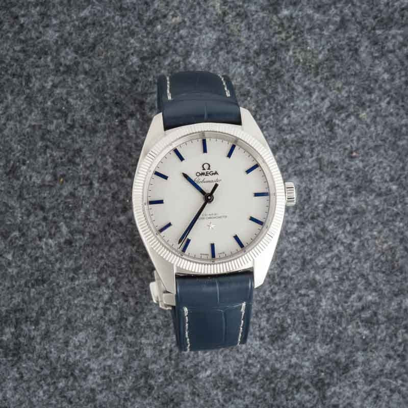 Omega Constellation Globemaster Platinum on Leather - 6