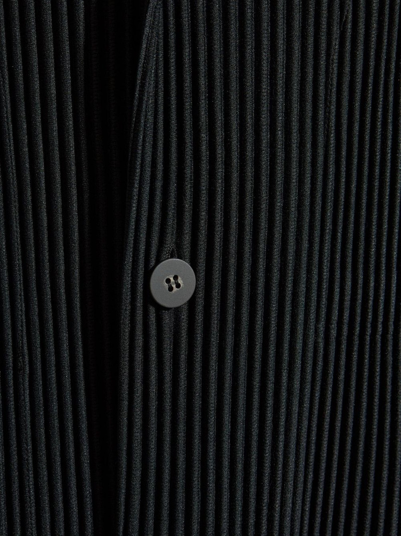 pleated coat 5