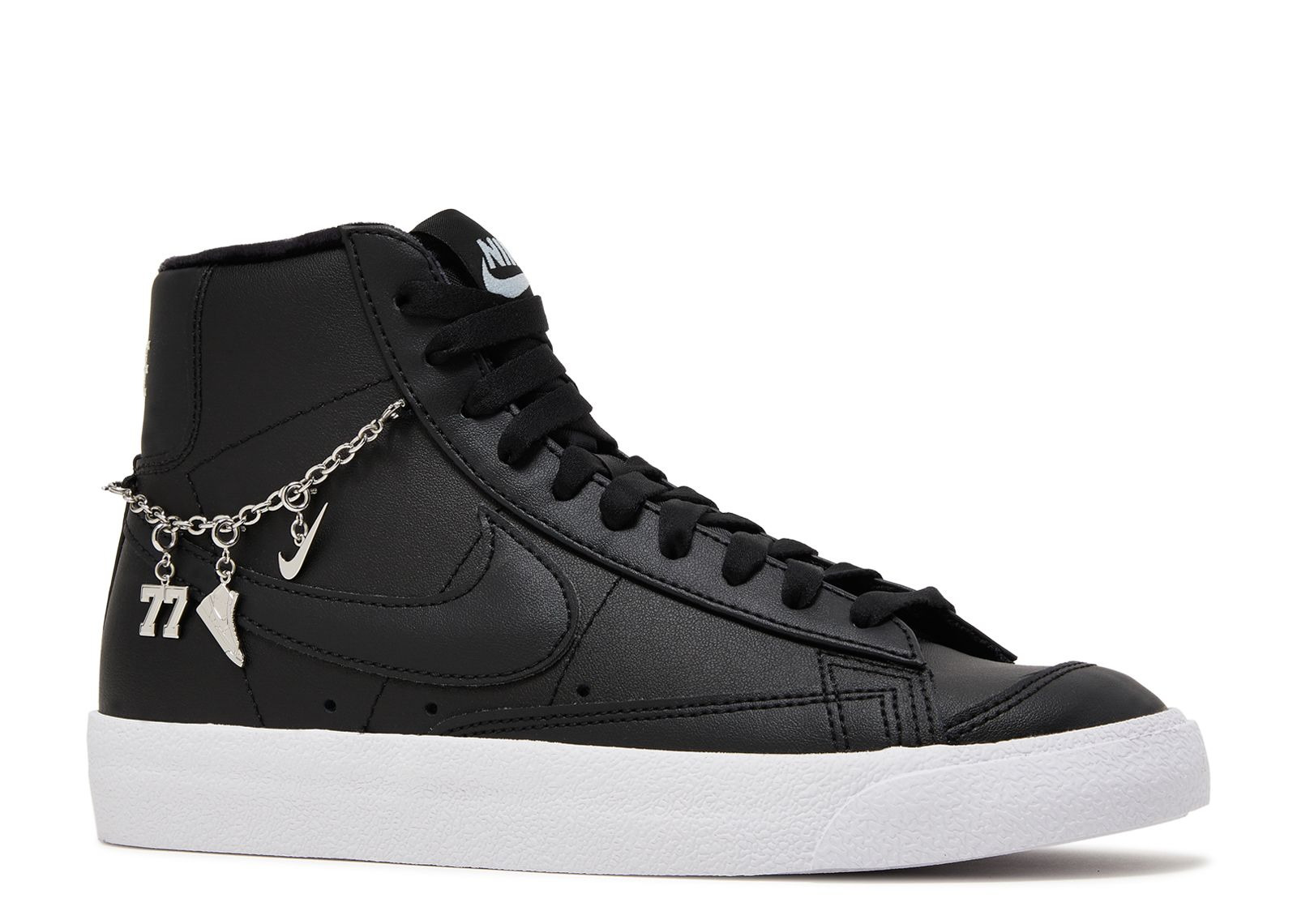 WMNS BLAZER MID '77 LX 'LUCKY CHARMS - BLACK' - 2